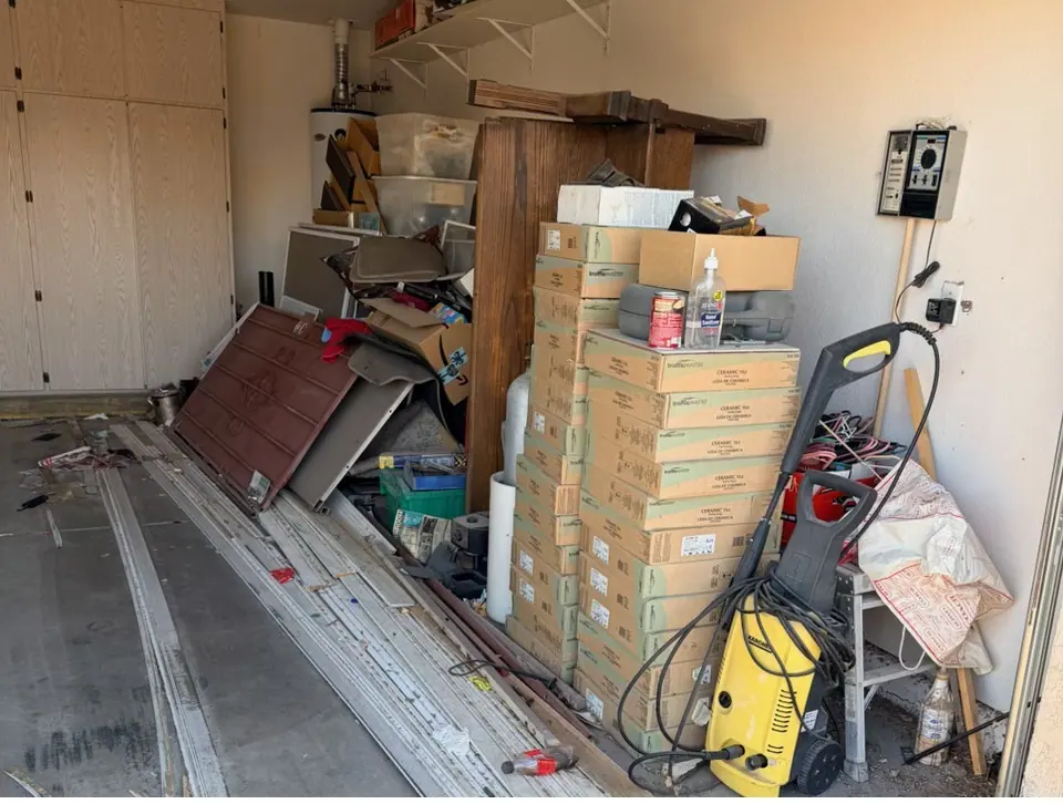 garage cleanout before removal